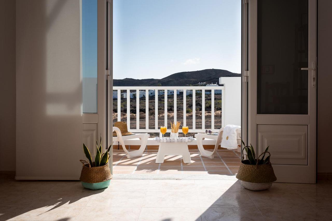 Apartamentos Delmar Natur Charco del Palo Luaran gambar